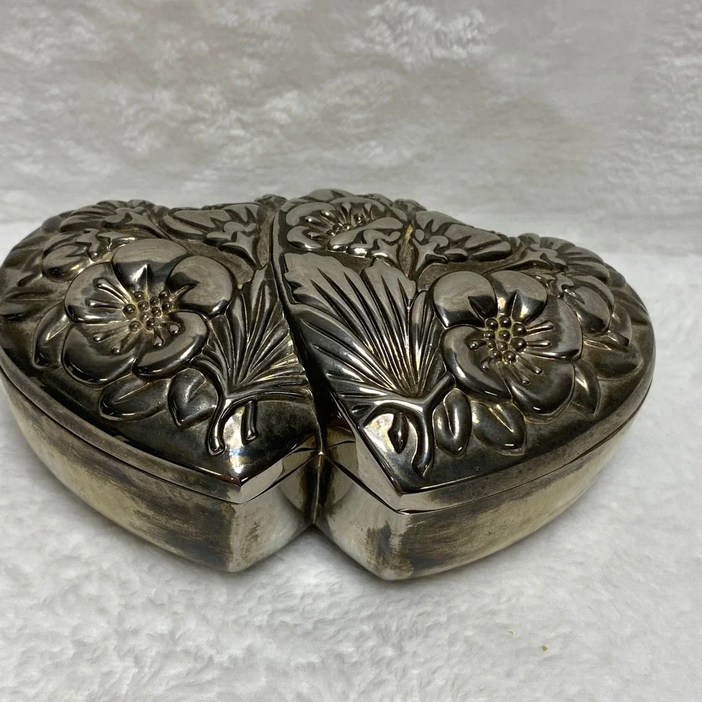 International Silver‎ Company Trinket Box Floral Silverplate Vintage Jewelry